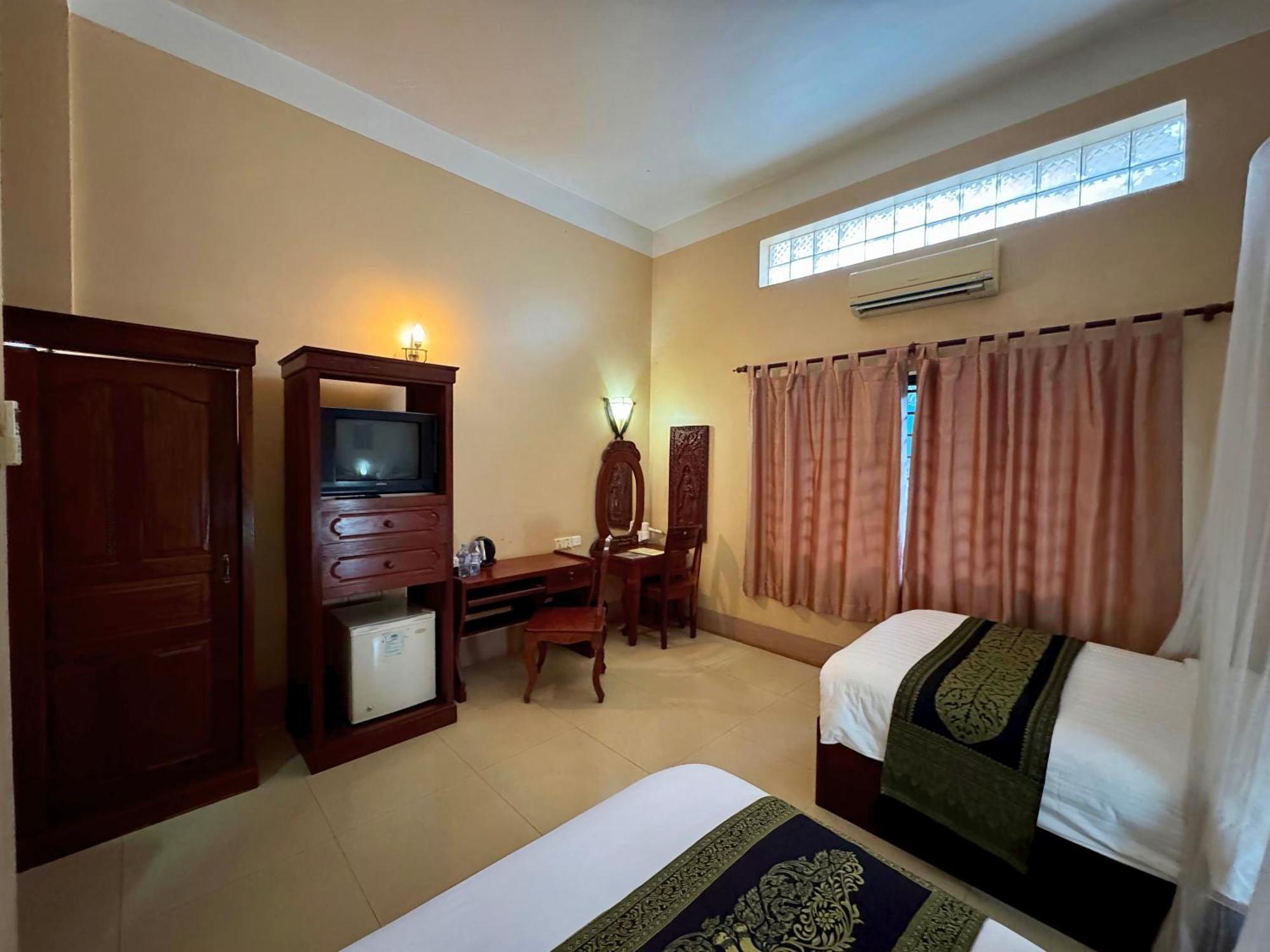 Shining Angkor Boutique Hotel Siem Reap Room photo