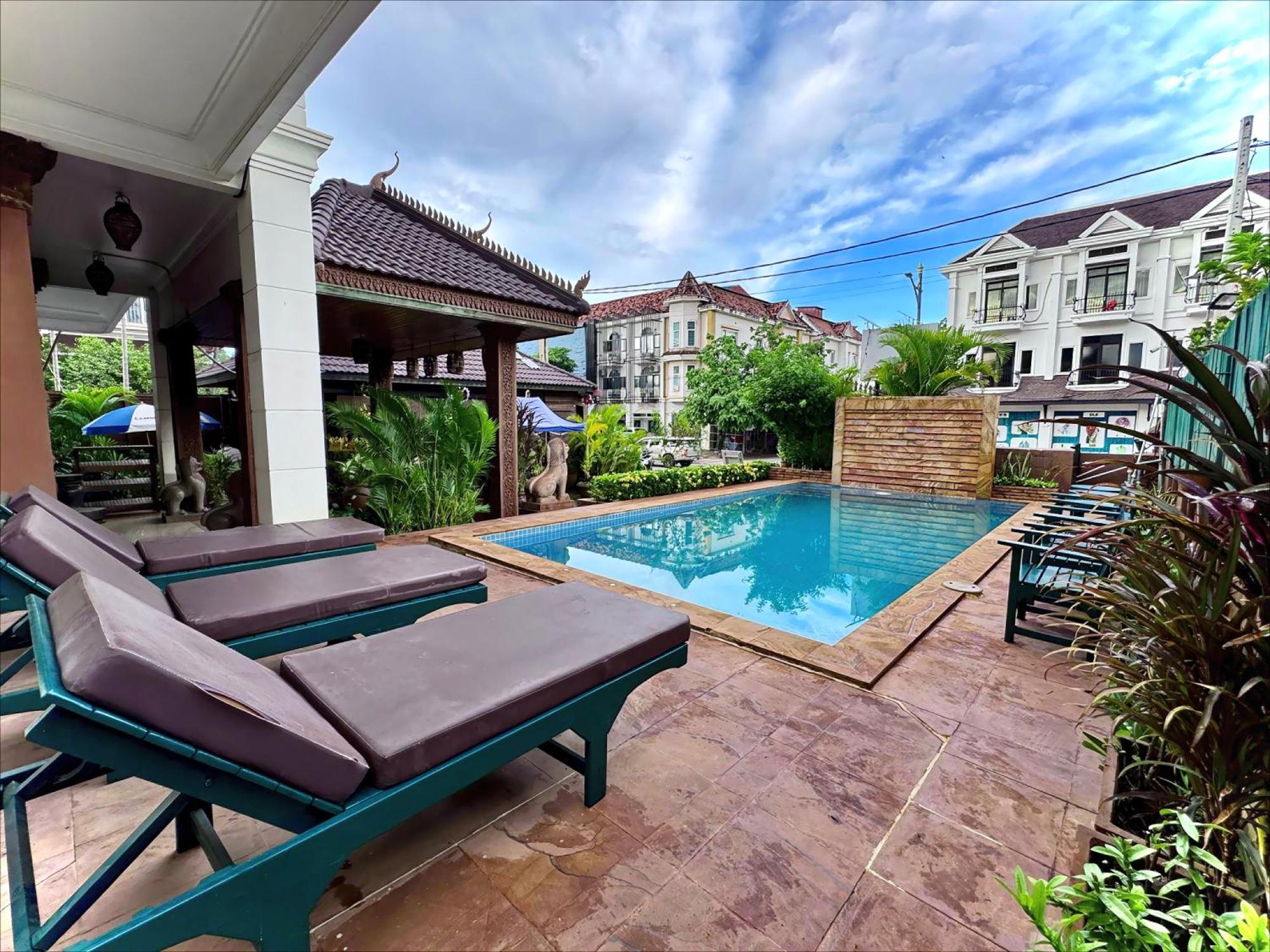 Shining Angkor Boutique Hotel Siem Reap Exterior photo